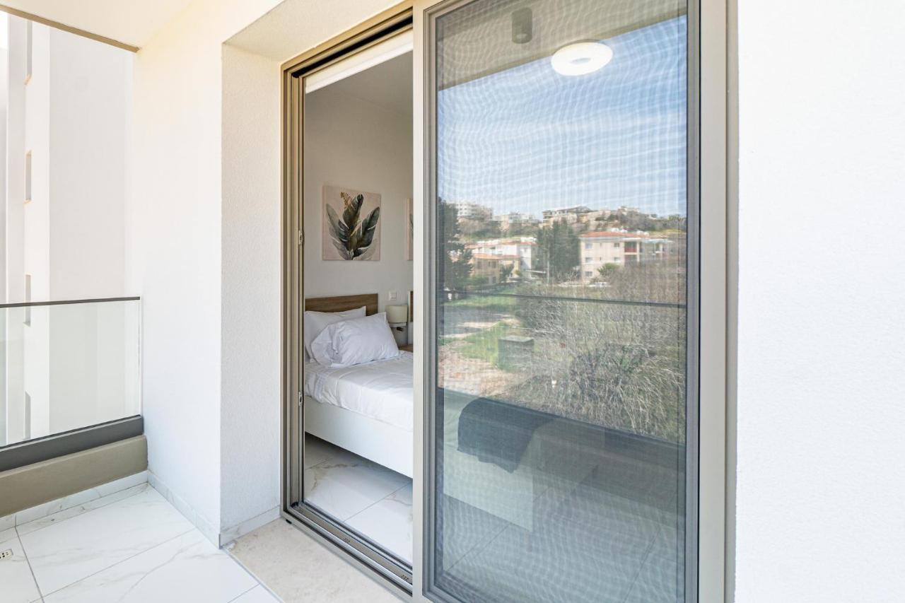Adolina Apartments By Ezoria Villas Pafos Exterior foto